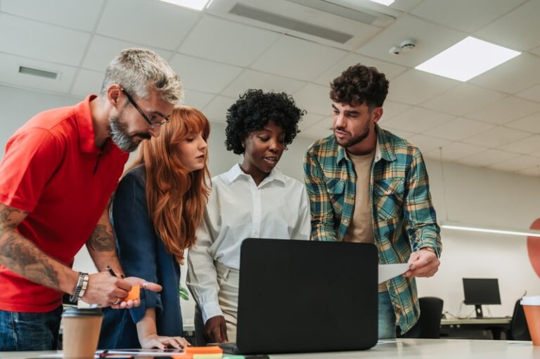 Psicologia organizacional e do trabalho diferenças e aplicações