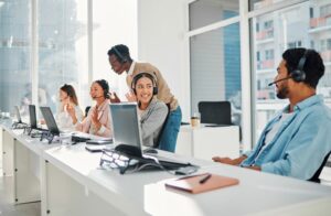 gestao de pessoas mesa de trabalho