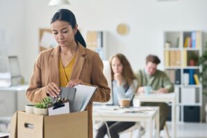 demissao silenciosa mulher demitida